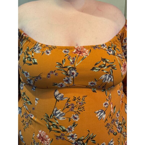 Pinup Couture The Swann Dress in Mustard Floral Stretch Crepe Size 4X - Picture 5 of 6